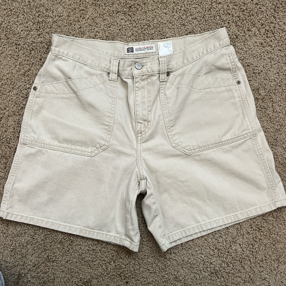 Y2K white beige carpenter jorts